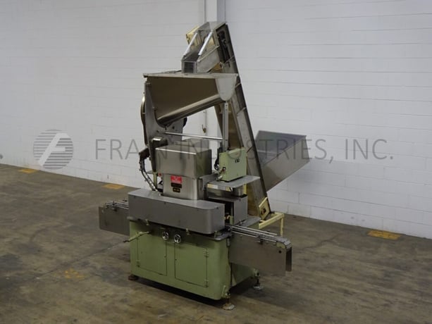 Resina #U40-806, automatic, 4 station 8 spindle, capper rated from 20-300 containers per minute, control - Image 5