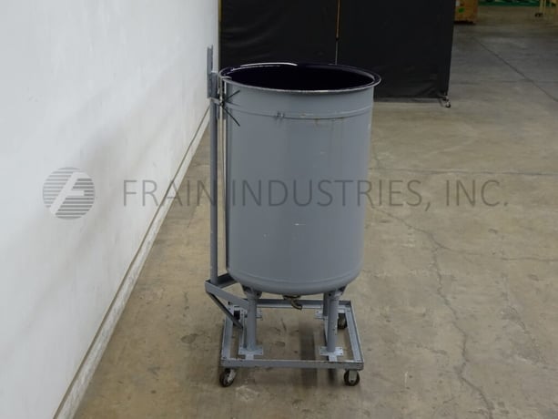 200 gallon Stainless Steel glass lined tank, 35" dia. x 48" straight wall, dish bottom, mounted on painted - Image 4