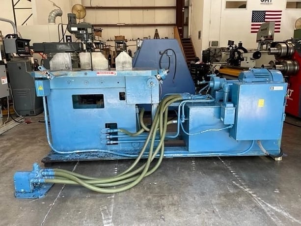 25 Ton, Richards Multiform #BBC, horizontal press brake, 8" x1/2" capacity, 4" stroke, 9-18 SPM, foot pedal - Image 2