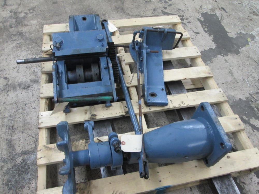 Asahi-Seiki #TP-65 / U.S. Baird #551, single row cut, 6.5" diameter roll feeder - Image 2