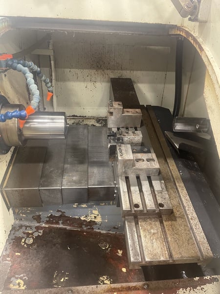 Mighty Viper #VT-12, CNC turning center, Fanuc 0TD, 15.7" swing, 8" chuck, 2" bar, 2002 - Image 3
