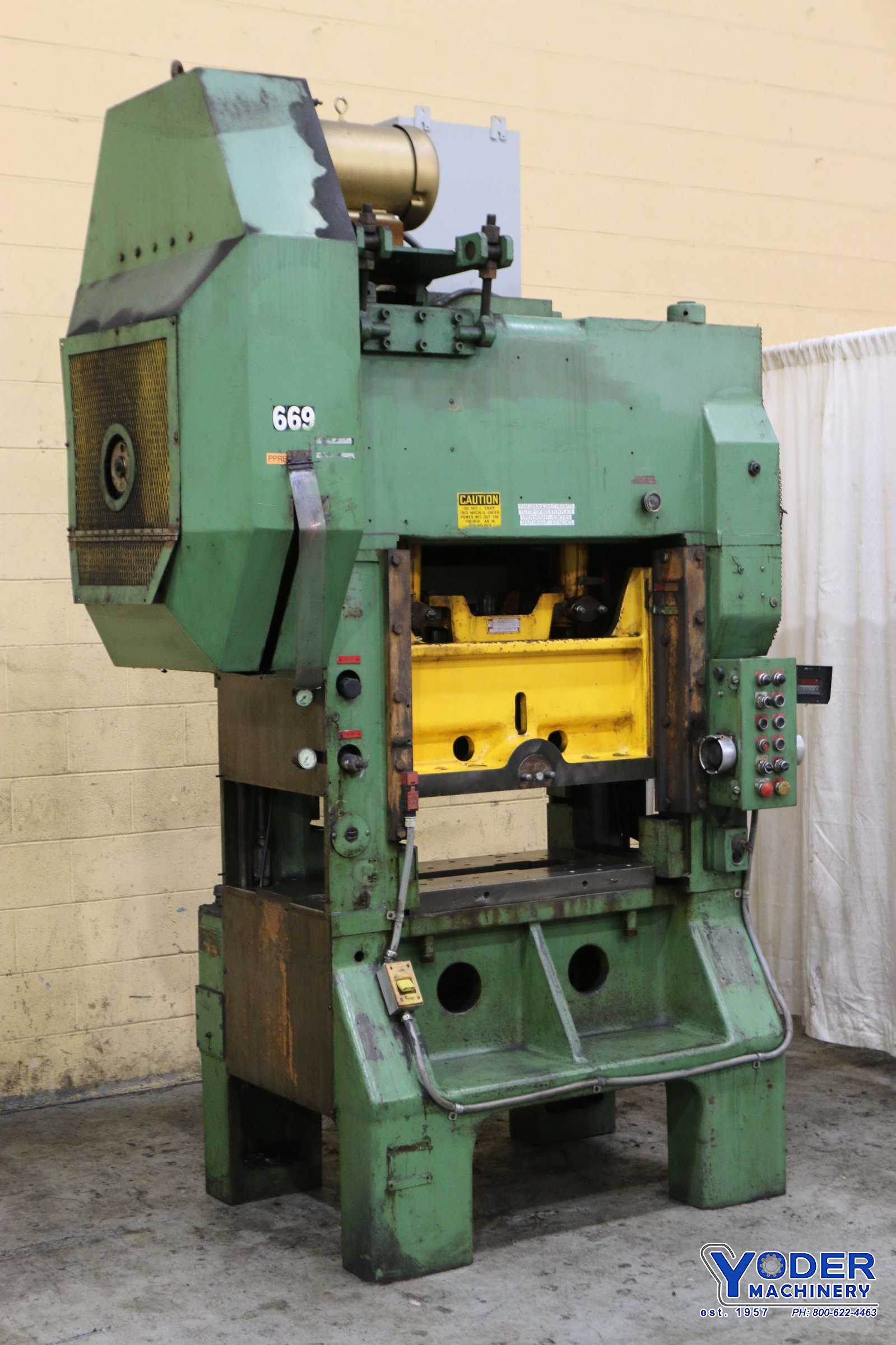45 Ton, L & J #EM45, straight side double crank press, 2-1/2" stroke, 10-1/2" Shut Height, air clutch & - Image 1