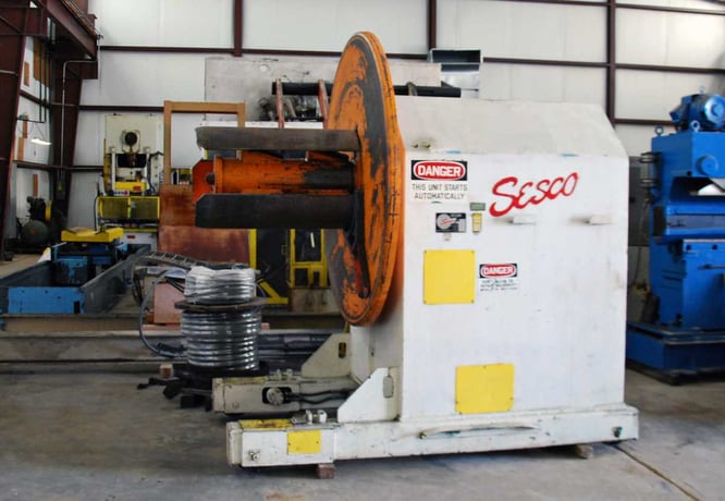 30000 lb. Sesco #55-536, coil reel & car, 36" width, 72" outside dimensions, 24" ID, 3-arm hydraulic - Image 4
