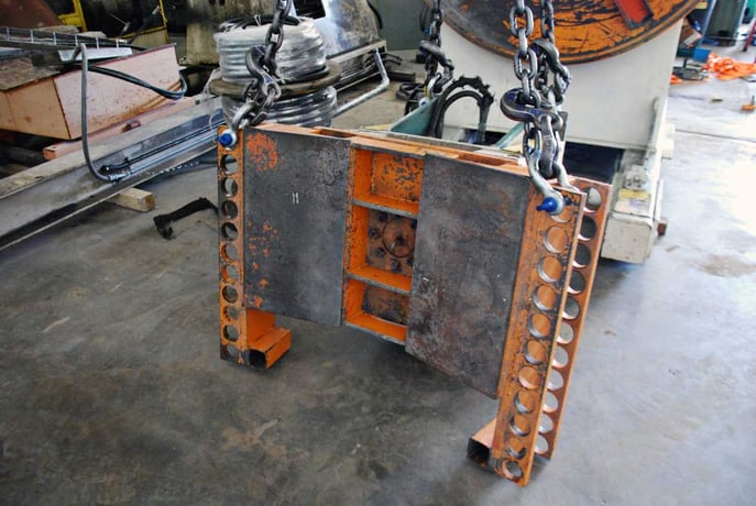 30000 lb. Sesco #55-536, coil reel & car, 36" width, 72" outside dimensions, 24" ID, 3-arm hydraulic - Image 9
