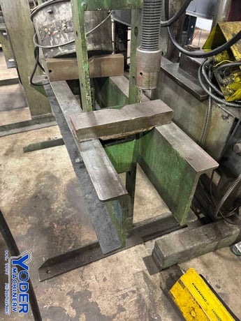 50 Ton, OTC #A, hydraulic H-frame press, 6-1/4" stroke, 36" btwn uprights, air powered, #75431 - Image 9