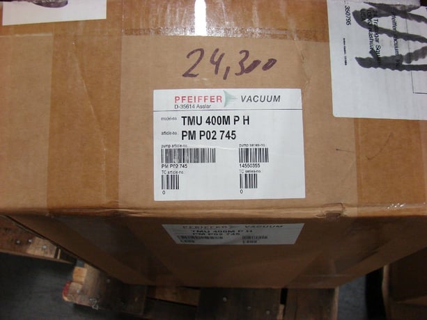 Large Lot Of Vacuum Pumps - Image 4