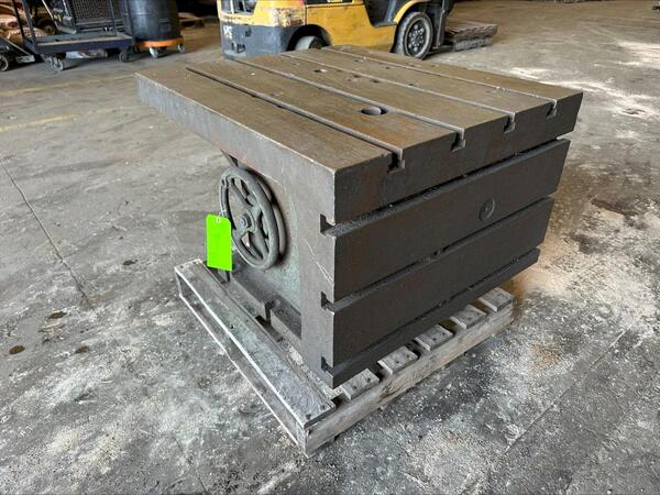 32" x 28" T-slotted tilting box table, 90° tilt - Image 2
