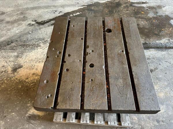 32" x 28" T-slotted tilting box table, 90° tilt - Image 8