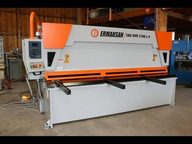 1/4" x 20' Ermak #HVR-6100-6, hydraulic shear, 9-15 SPM, 39.37" Back Gauge stroke, 26 holddowns, 13.78" - Image 1