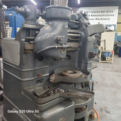 Fellows #645A5, gear shaper, 18" dia., 5" stroke length, large bore in table, 5" riser, excellent - Image 2