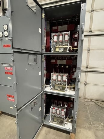 400 Amp. Allen-Bradley Bradley 800A BUS, Centerline-HVC, 5000 Volts starters 1502-V4C1D1 269 relay - Image 7