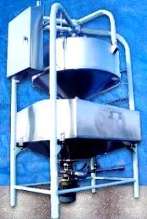 450 & 550 gallon Double Tank Hopper Assembly with Pump, 18" dia. Manway, 6-1/2" dia. Impeller, 7.5 HP, 1735 - Image 5