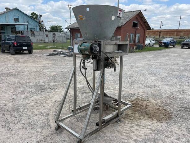 Matthiesen, Ice Bagger System, 1.5 HP, 1755 RPM - Image 9