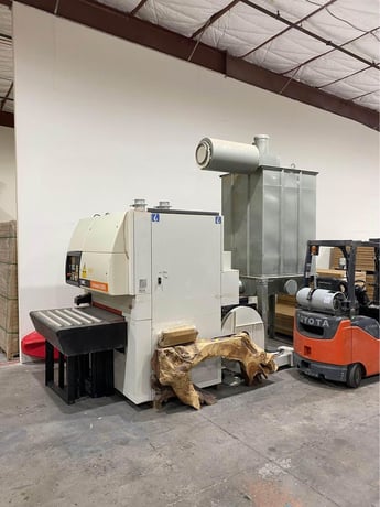 43" DMC #Unisand-2000, sander, includes Murphy Rogers Dust Dust Collector - Image 2