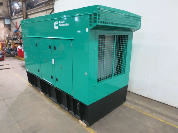 500 KW Cummins #DFEK, disel generator set, 277/480 Volts, 755 HP, QSX15-G9 engine, Tier 2, weatherproof - Image 4