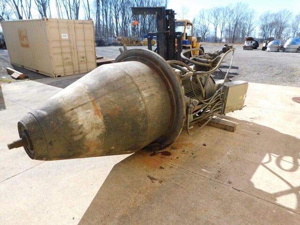 Philadelphia atom spray dryer, 300 HP, 3575 RPM, 4000 V., (2) 1.5 HP pump motors - Image 5