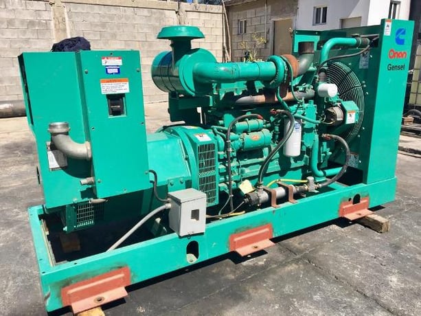 175 KW Cummins #6CTA8.3G, 60 Hz., 277/480 Volts, 321 hours, 1994 - Image 1