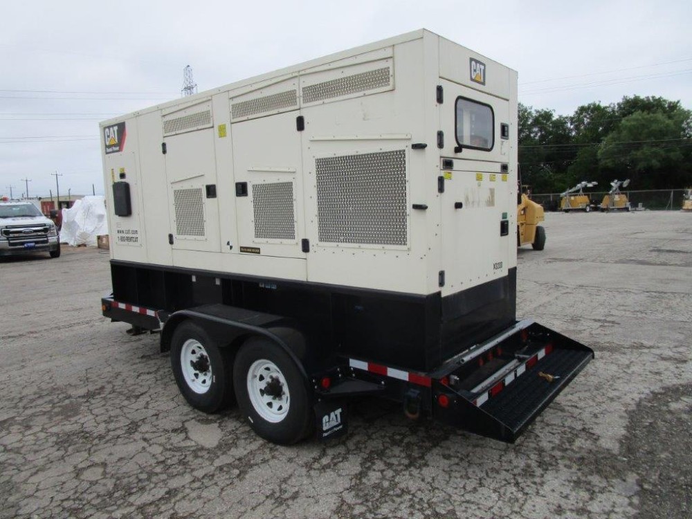 200 KW Caterpillar #XQ200, standby, sound attenuated enclosure, 480 Volts, rental style generator, 2017 - Image 2