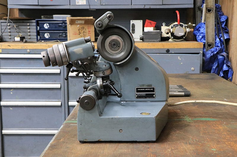 Kuhlmann #SU2, tool & cutter grinder, diamond wheel, 2000 - Image 6