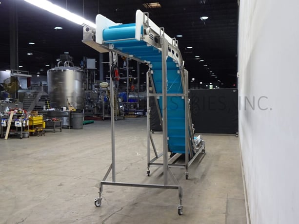 22" wide x 21.2' long, Tri-Mach, Stainless Steel inclined cleated conveyor, 96" discharge height - Image 2