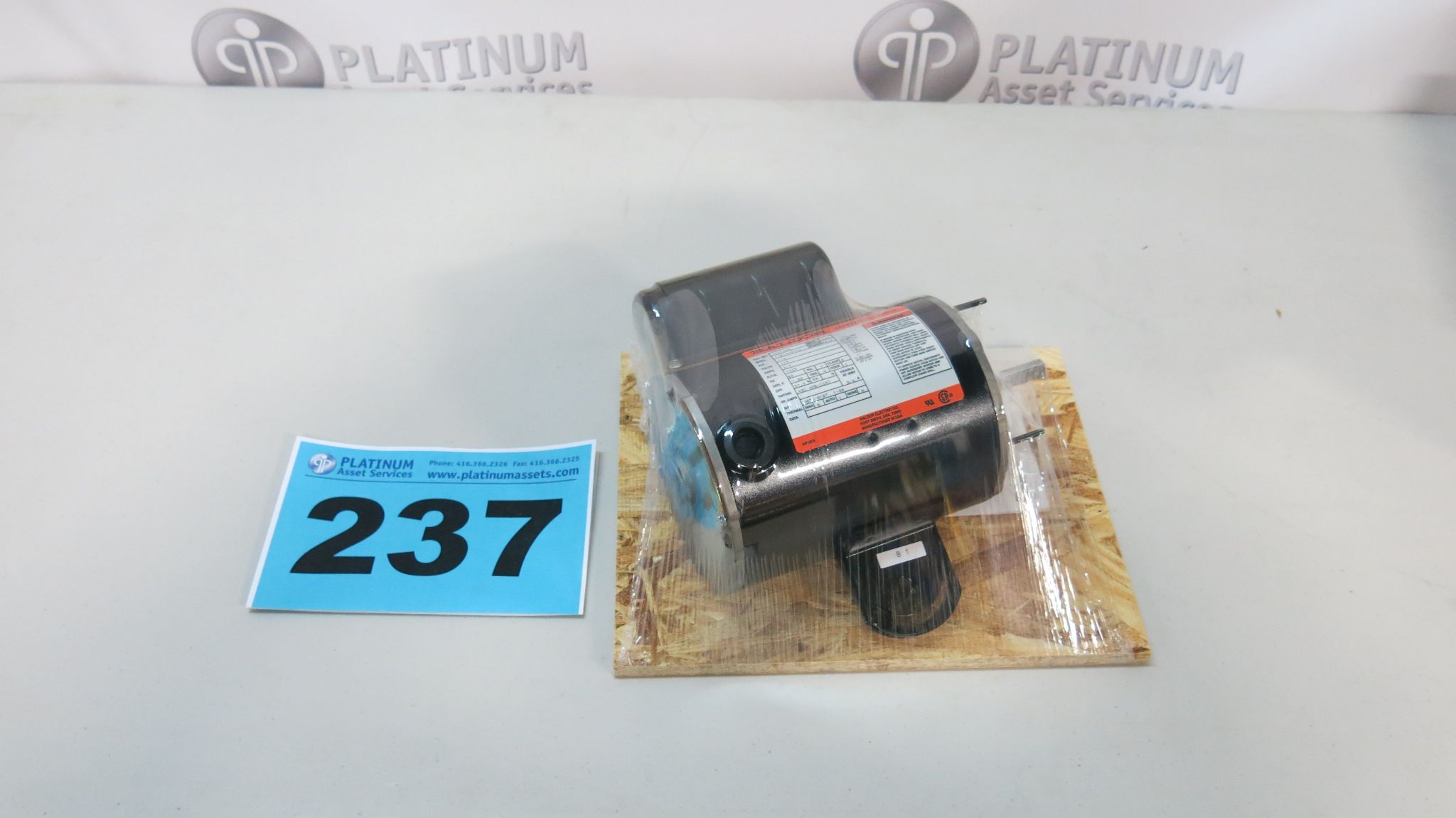 .25 HP 1625 RPM Baldor YPC144A, direct drive fan motor, 115 Volts - Image 1