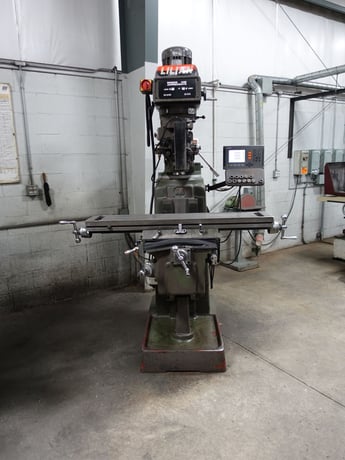 Lilian #5VH, 10" x50" table, 5 HP, Heidenhain, 3-Axis, digital read out - Image 2