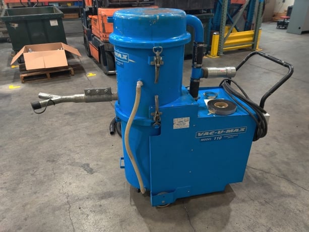 Vac-U-Max #110, Explosion Proof Shop Vacuum, Maximum Suction Power 7" Hg. (240mbar), 1994 - Image 7