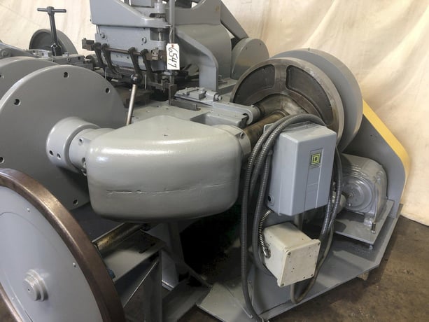 Baird #4-30, 4-slide,.250" wire diameter, 30" feed length, 1-1/4" strip width, 5 HP, 50 SPM, 220/440 V. - Image 2