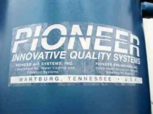 650 scfm, Pioneer Air Systems, Inc. #PHL-650, Heatless Regenerative Dryer, 150 psi, 115 V, 2005 - Image 10