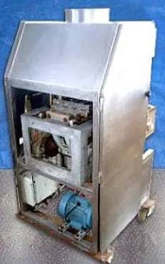 Toresani #MT265A, Stainless Steel Ravioli Machine, 60 lbs/hr to 103 lbs/hr, 9" diameter Hopper, 5" diameter x - Image 6