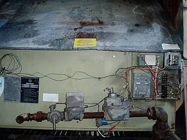 27 HP Teledyne Laars Heating Systems #NQ-925-0-N-06-3, Gas-Fired Hot Water Boiler, 925000 BTUH, 3/4 HP motor - Image 2