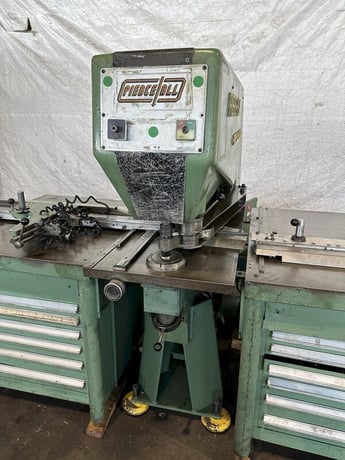 25 Ton, Pierce-All #3025A, single end hydraulic punch, 30" throat, 3/8" stroke, 140 SPM, 36" x96" tbl - Image 3