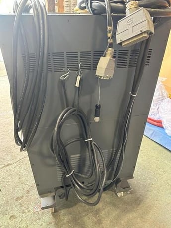 Fanuc, R-2000IA/210, Robot, w/ controller & teach pendant, 104" reach, 210 kg payload, 2006 - Image 8
