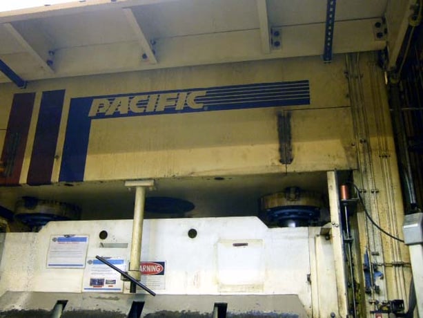 200 Ton, Pacific #200-D8-48-96, Straight Side Hydraulic Press, 24" stroke, 36" daylight, 1992 - Image 3