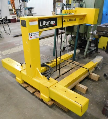 4000 lb. Liftmax #PL-9407, pallet lifter, 60" fork length, 2021 - Image 2