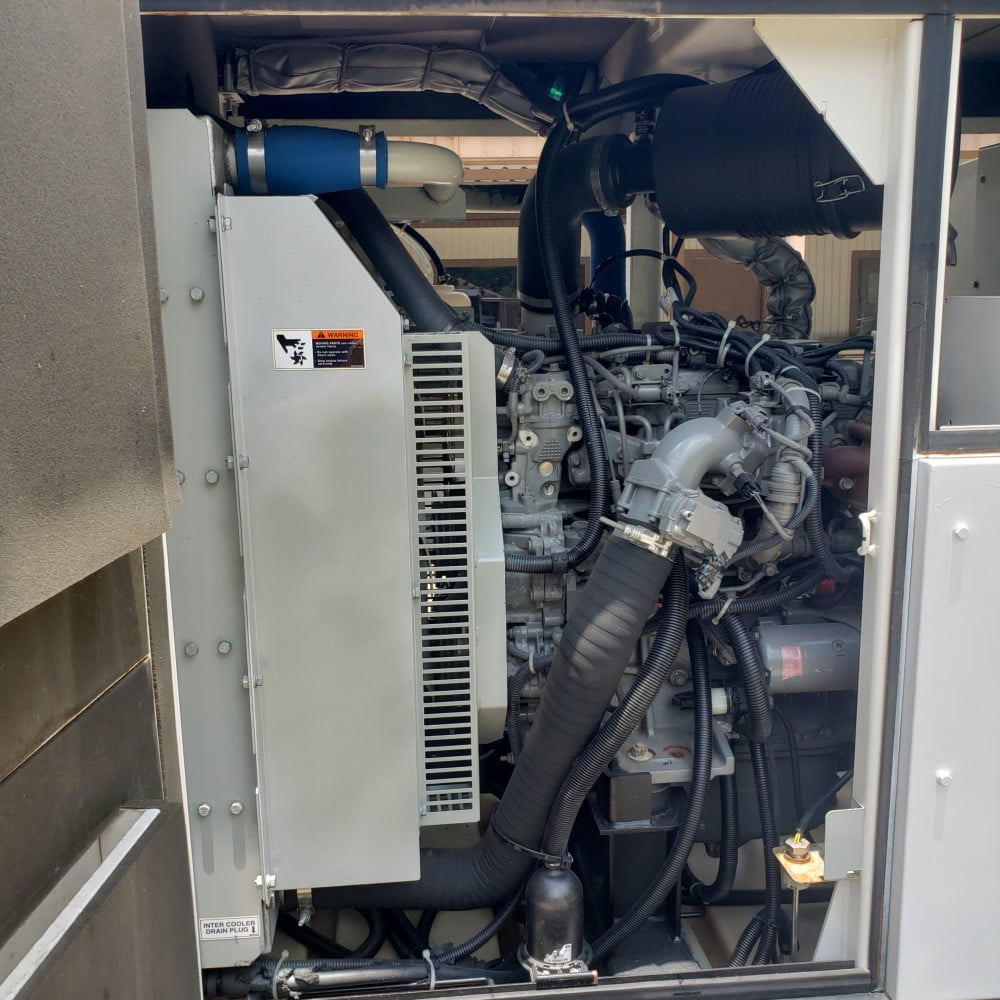 56 KW Multiquip #DCA70SSIU4f, diesel, sound attenuated enclosure, 240/480 Volts, 11881 hours, 2012 - Image 5