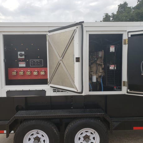 200 KW Detroit Diesel #MTU200, diesel, sound attenuated enclosure, 240/480 Volts, 1363 hours, 2007 - Image 5
