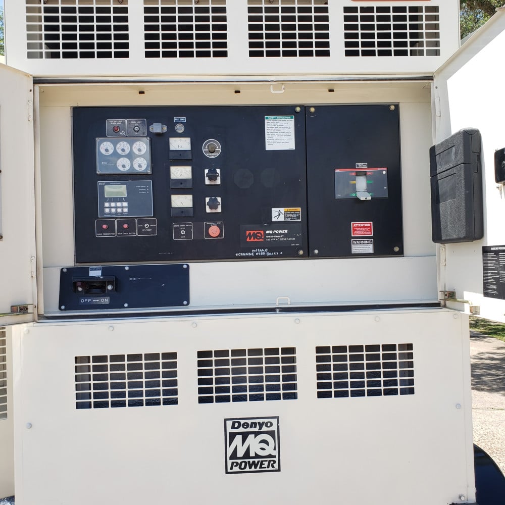 320 KW Multiquip #DCA400SSI4i, diesel, sound attenuated enclosure, 240/480 Volts, 9934 hours; 2013 - Image 10