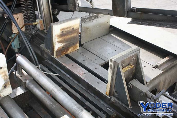 16" x 16" Hem #H130HA, automatic horizontal band saw, 10' 6" x 1-1/2" blade, 10 HP, 1995, #66196 - Image 4