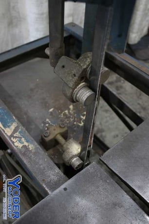 8-3/4" x 8-1/2" Roll-In, vertical band saw, 9' x 3/4" blade, 30" x 18-1/2" table, 3/4 HP - Image 5