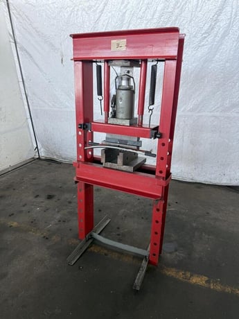 30 Ton, Pittsburgh, H Frame Hydraulic Press, 23-3/4" between posts, adj table height, floor standing - Image 3