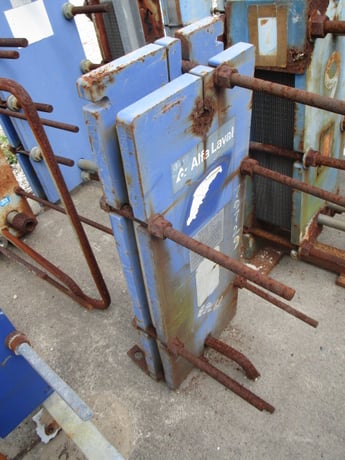 12 sq.ft., Alfa-Laval, M6-MFG, 10 plates, 150 psi, 230°F, 1999 - Image 1