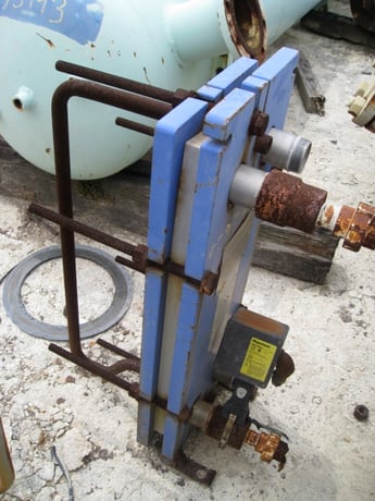 12 sq.ft., Alfa-Laval, M6-MFG, 10 plates, 150 psi, 230°F, 1999 - Image 3