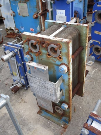 67 sq.ft., APV, 55 plates, 8" W x 22" L plates, 145 psi, 300°F, 1994 - Image 6
