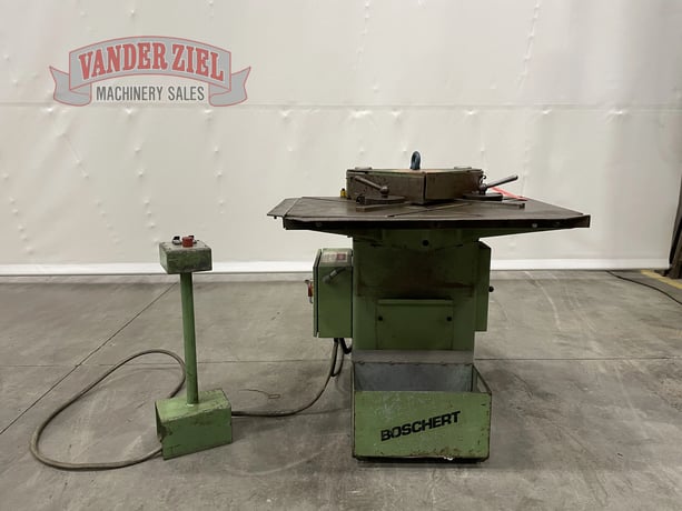 1/4" x 9" x 9" Boschert #LB12, fixed angle corner notcher, 90° fixed angle, 40 SPM, #16371 - Image 1