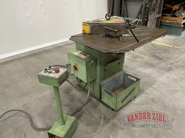 1/4" x 9" x 9" Boschert #LB12, fixed angle corner notcher, 90° fixed angle, 40 SPM, #16371 - Image 3