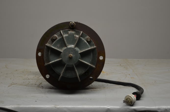 Gyrator, Vibra Screw Electric Vibrator, 13" diameter Flange, 19" overall length, 9" Rotor, 0.75 HP, 1750 RPM - Image 5