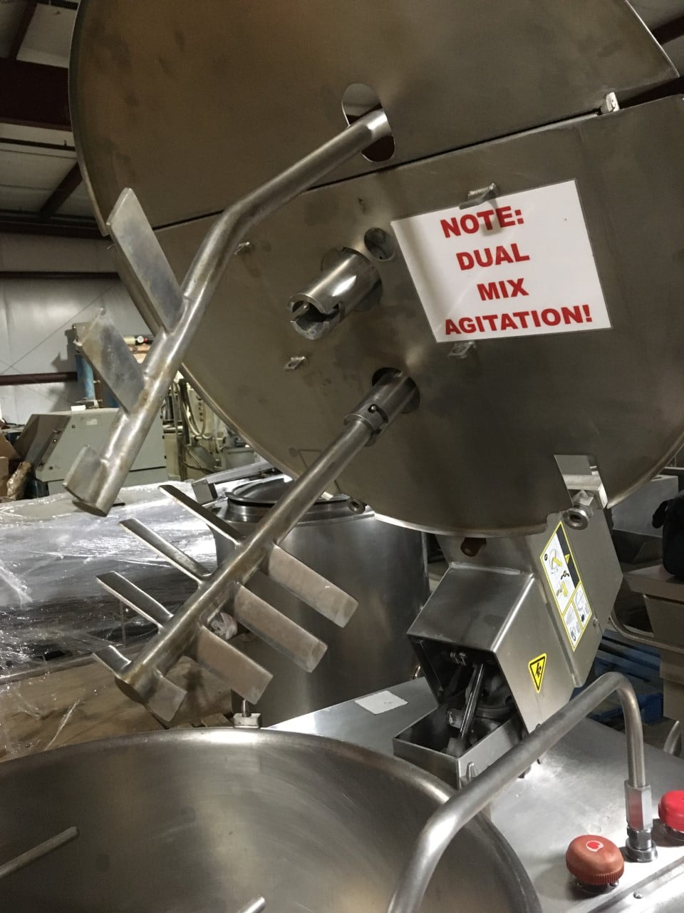 60 gallon Cleveland #MKDL-60-T, tilting cooker/mixer direct steam kettle, 316 Stainless Steel, 50 psi - Image 3