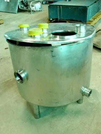 23 gallon Stainless Steel Balance Tank, 24" diameter x 17" straight wall - Image 9