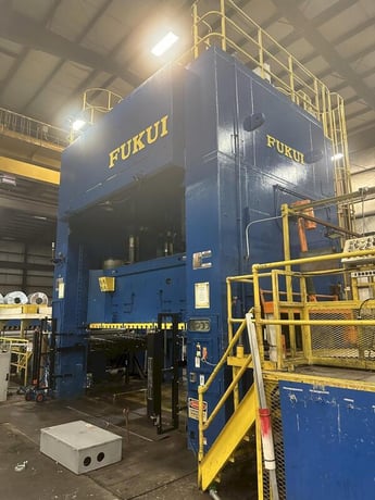 .090" x 72" Fukui, press blanking line, 400 ton, 70000 lb., servo feedline w/Hervoss leveler - Image 4